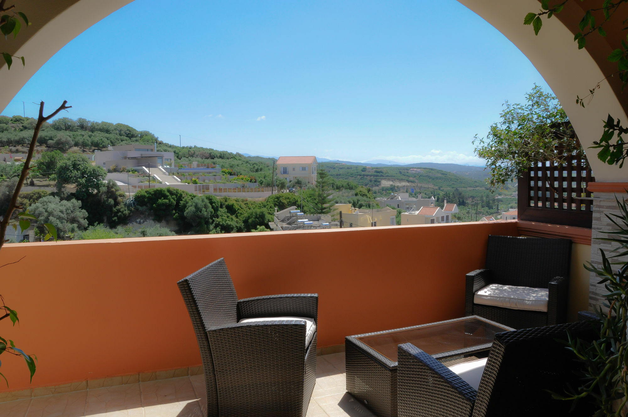 Orsalia Luxury Suites Platanias  Exterior photo